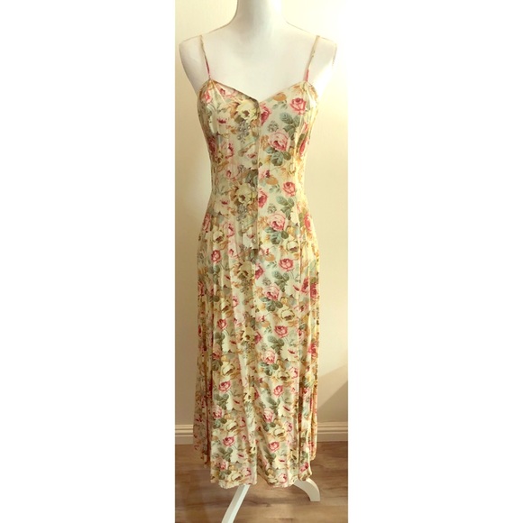 Vintage Dresses & Skirts - Vintage 90s floral maxi dress with lattice back